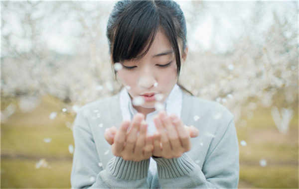 雨湖怀孕后验血多久可以知道男女(怀孕后多久可以验血检查出来)